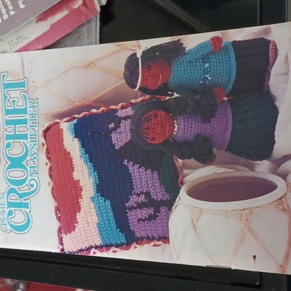 Annie's Crochet Newsletter Sept-Oct 1988 - Picture 1 of 9